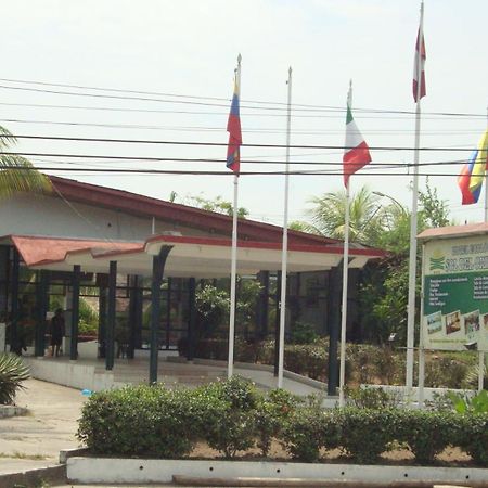 Hotel Sol Del Oriente Iquitos Dış mekan fotoğraf